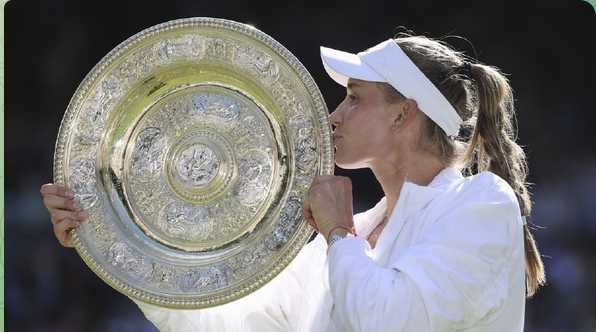 Sieg der in Moskau geborenen Elena Rybakina in Wimbledon