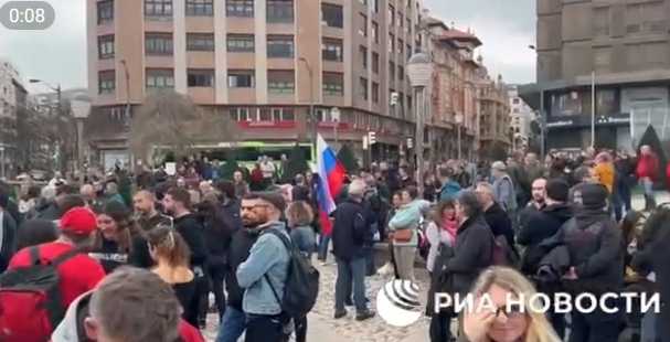 USA plündern Syrien, Jimmy Dore, Proteste brutal niedergeschlagen!