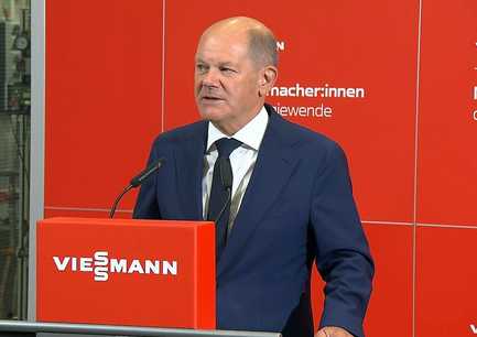 USA kauft Wärmepumpen Viessmann, Wärmepumpen-Verbot, Tucker Carlson sagt die Wahrheit und wird gefeuert!?