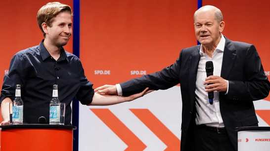 Kevin Kühnert, US-Milliardäre plündern Deutschland, US-Milliardäre kaufen Politikereiner!?